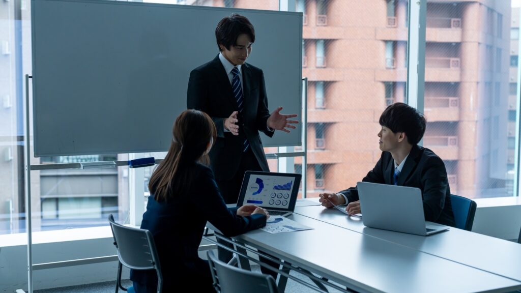 ベトナム人エンジニア報連相